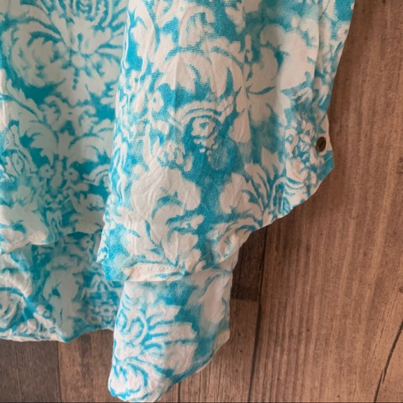 Womens L O’Neill Blue & White Flowy Tiered Tank - Picture 2 of 6